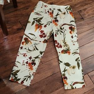 Tribal Floral capri size 8